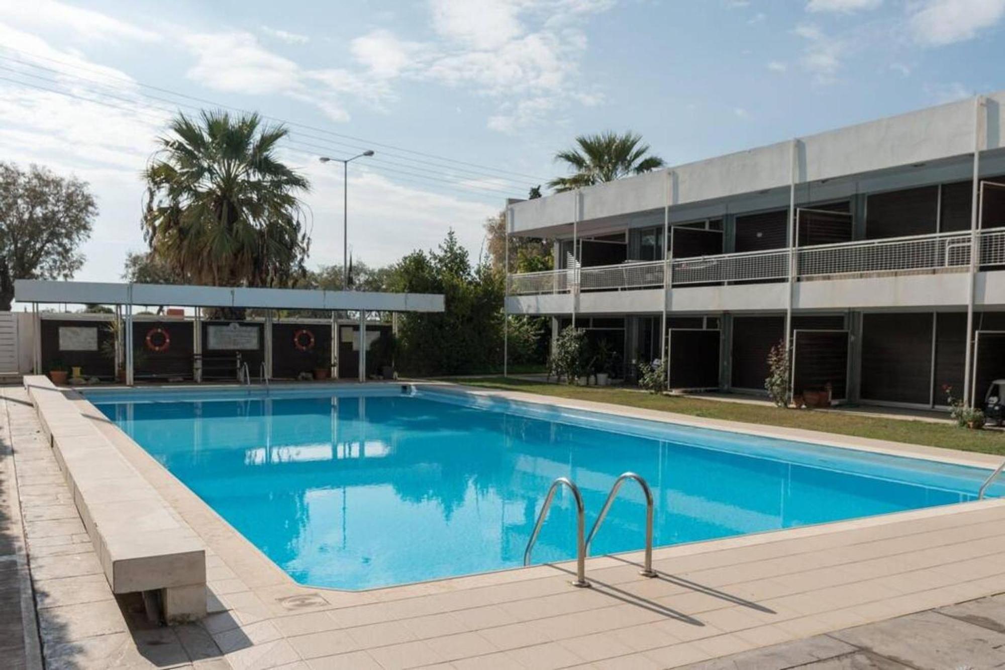Ferienwohnung Βουλα A Gem At Voula 1' Walk From The Beach Athen Exterior foto