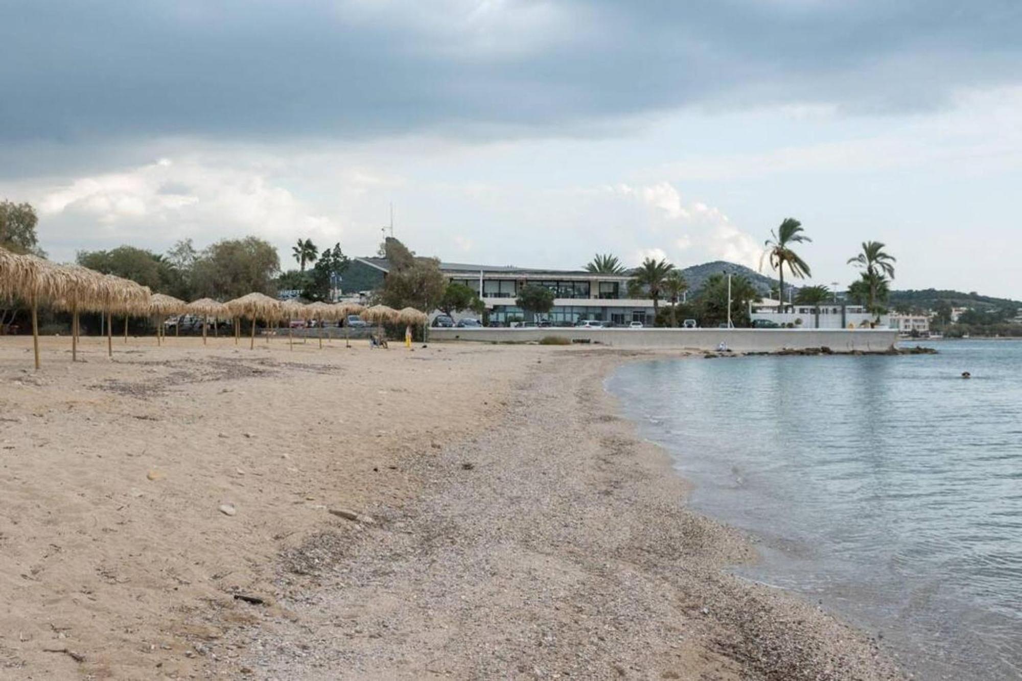 Ferienwohnung Βουλα A Gem At Voula 1' Walk From The Beach Athen Exterior foto