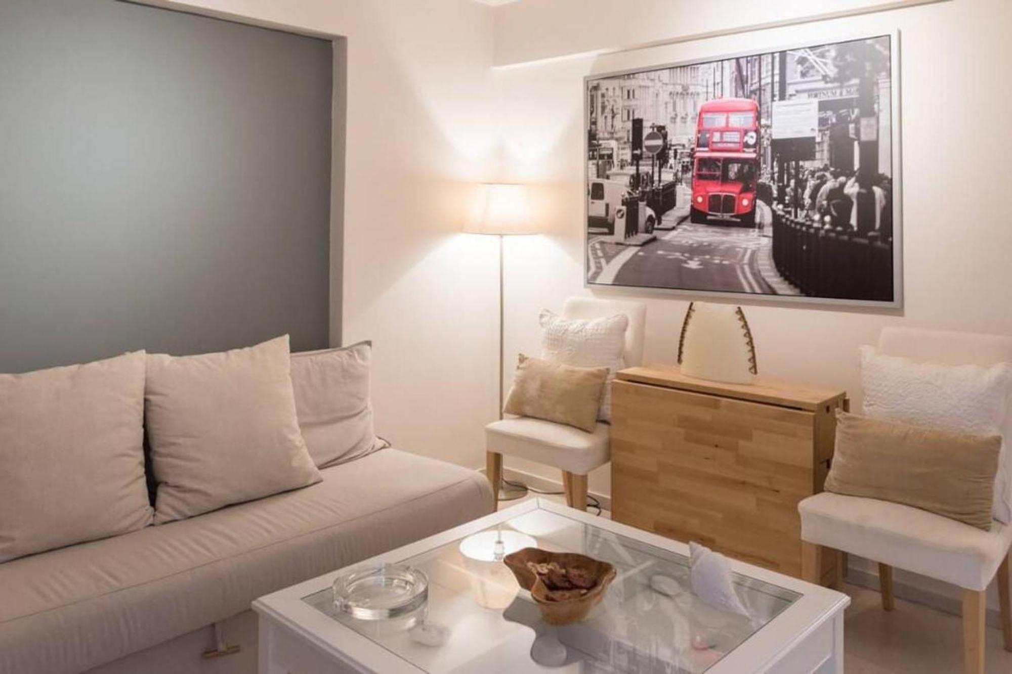 Ferienwohnung Βουλα A Gem At Voula 1' Walk From The Beach Athen Exterior foto